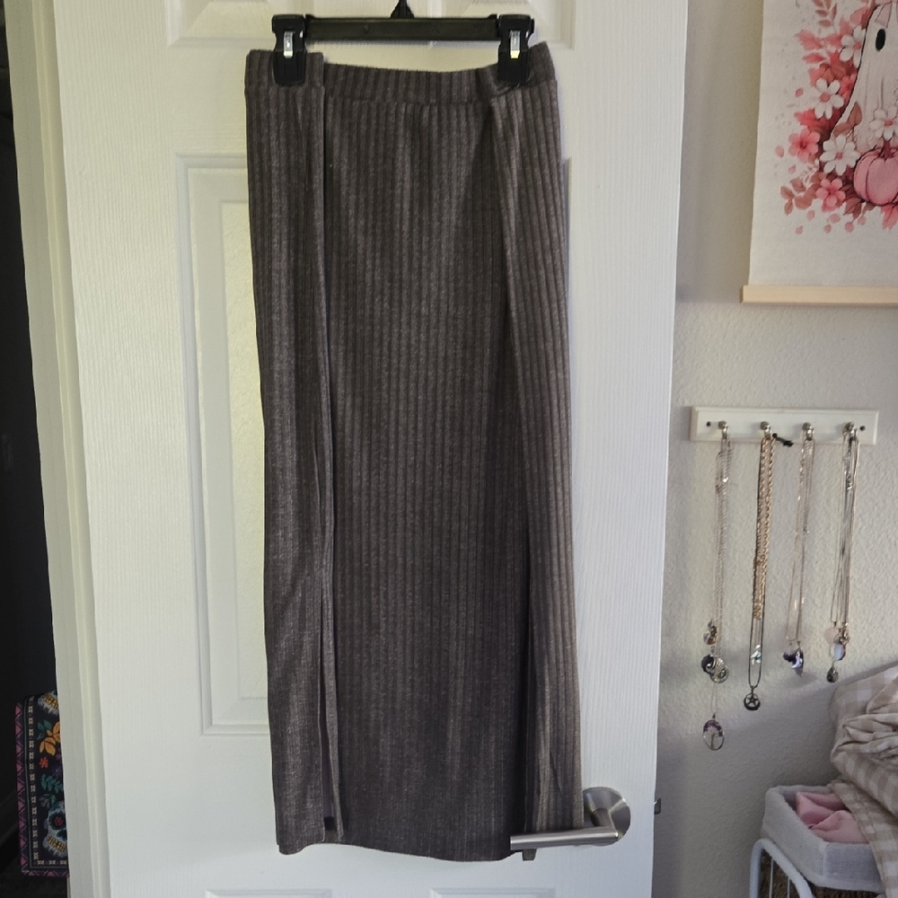 LulaRoe Violet Grey Ribbed Midi Skirt- Lg - Picture 7 of 8
